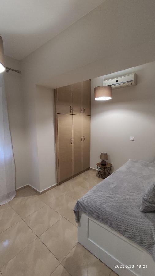 Urbi Garden Appartement Artemida  Buitenkant foto